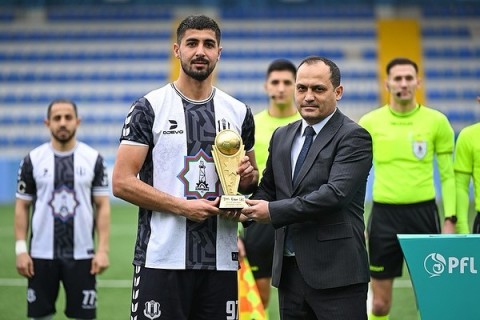 Yanvarın ən yaxşı qolunun müəllifini PFL mükafatlandırıb - FOTO