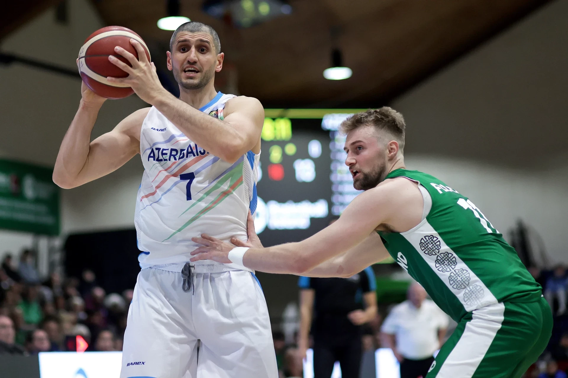 Referees for Azerbaijan-Ireland match announced