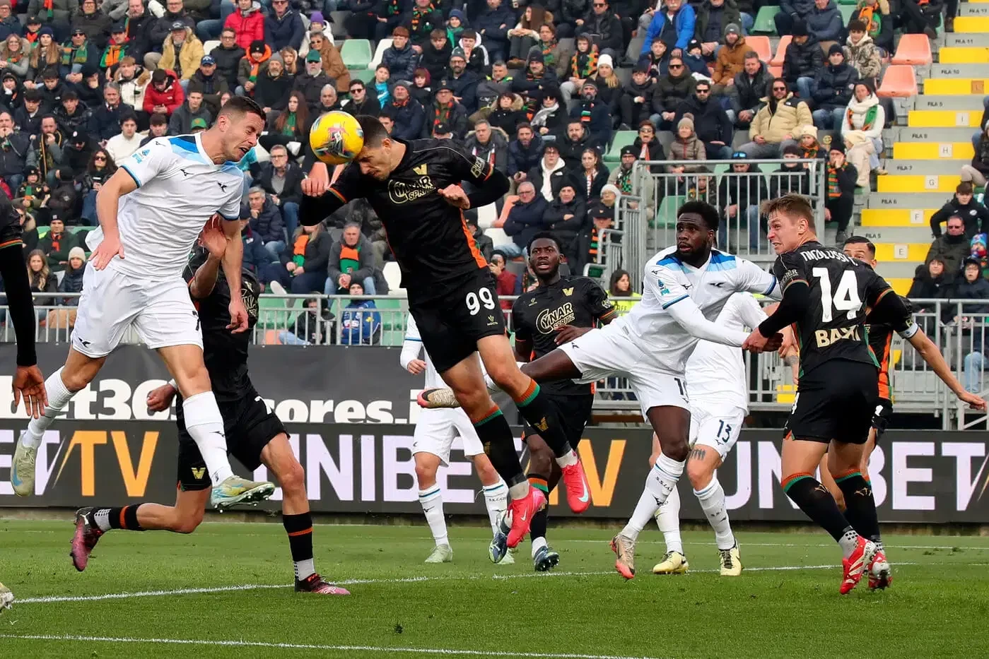 Milan falls away, Inter claims top spot – VIDEO