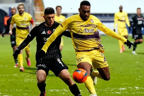 Besiktas stages a comeback - VIDEO