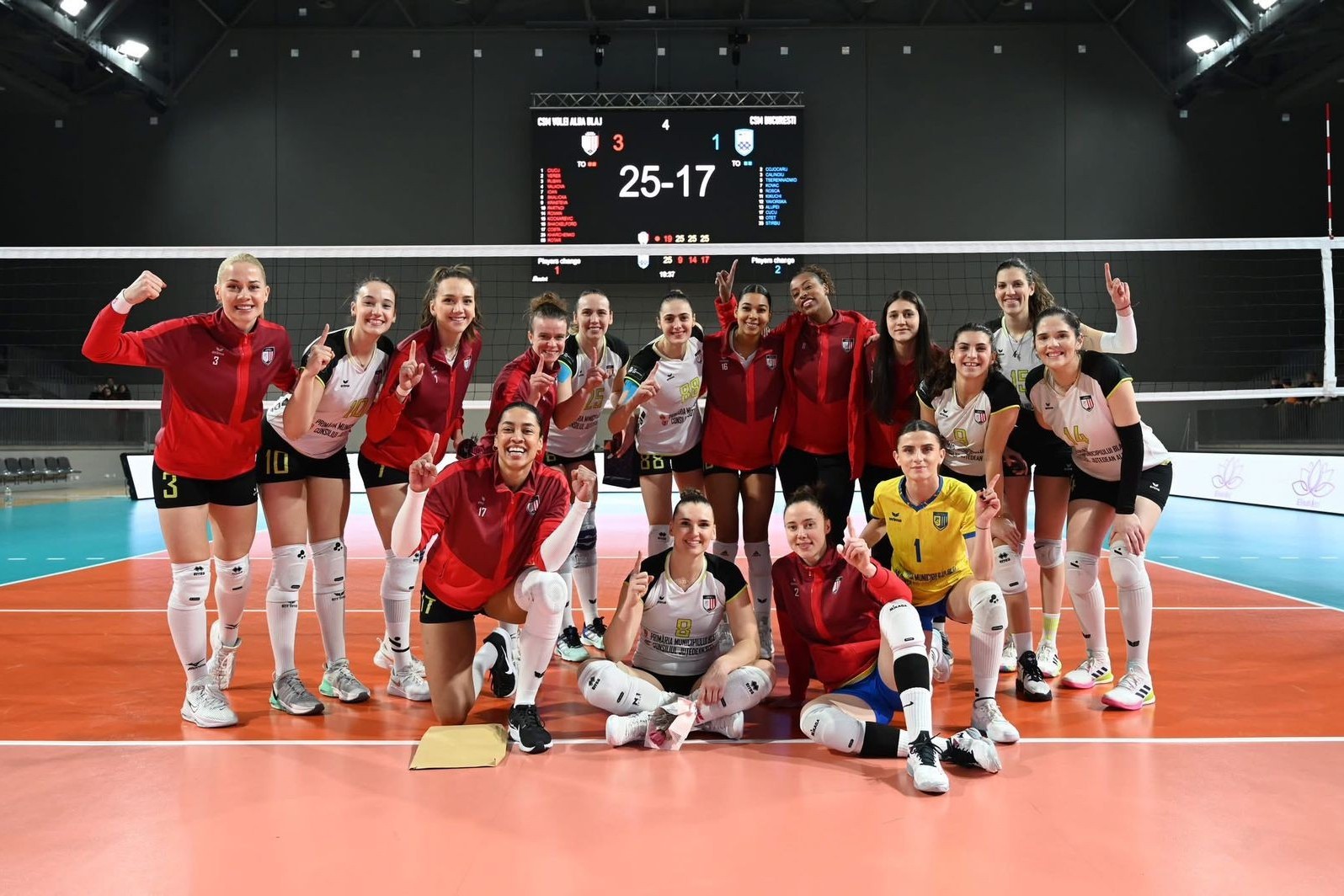 Voleybolçularımızın komandası müntəzəm çempionatın qalibi olub