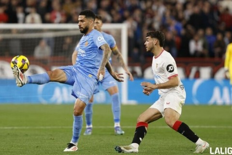 Sevilla drops points in stoppage time - VIDEO