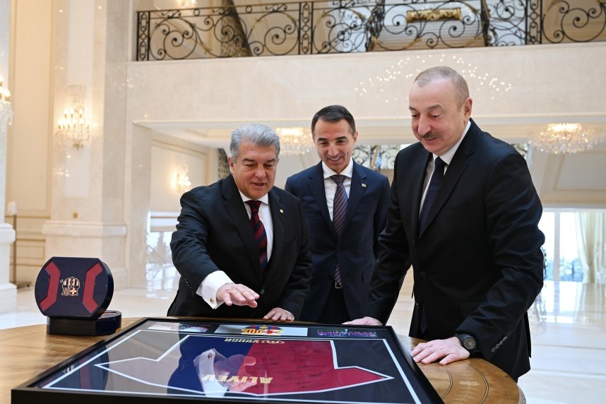 В Азербайджане будет создана академия клуба "Барселона"