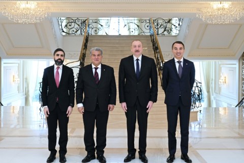 Prezident İlham ƏIiyev “Barselona” Futbol Klubunun prezidentini qəbul edib - FOTO