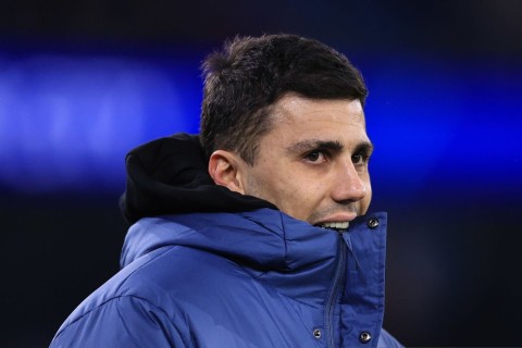 Обладатель "Золотого мяча" приступил к тренировкам - ВИДЕО - ФОТО