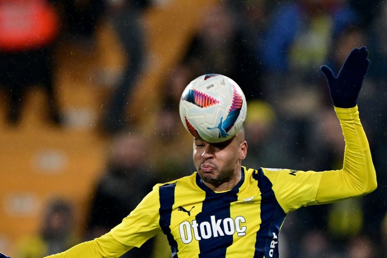 Galatasaray drop points, Fenerbahce secure three points - VIDEO