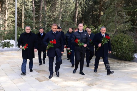 WAKO President visits Heydar Aliyev’s grave - PHOTO