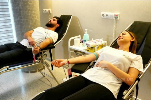 “İdman həftəsi”: İdman ictimaiyyətinin könüllü qanvermə aksiyası keçirilir - FOTO - VİDEO