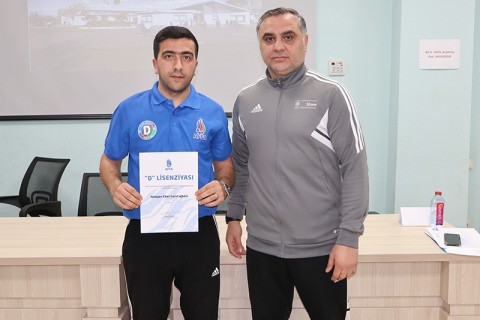 Completion of D category coaching courses - PHOTO