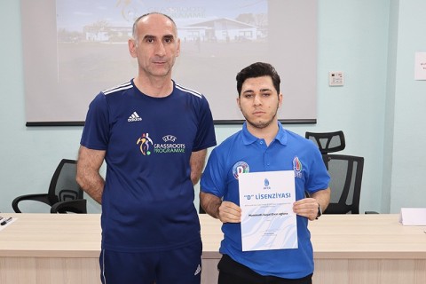 Completion of D category coaching courses - PHOTO
