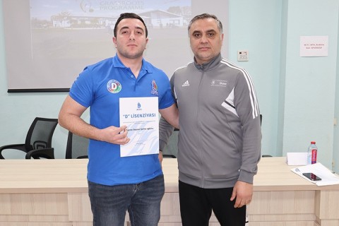 Completion of D category coaching courses - PHOTO