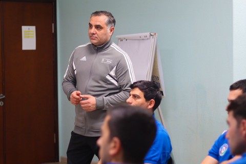 Completion of D category coaching courses - PHOTO