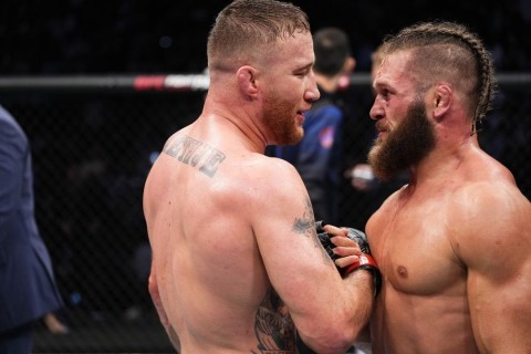 Искусственный интеллект назвал победителя боя Рафаэль Физиев - Джастин Гейджи