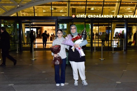 World Championship silver medalist returns to her homeland - PHOTO