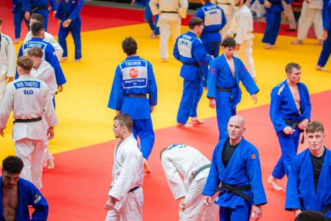 Azerbaijani judokas continue training at the Olympic training camp - PHOTO
