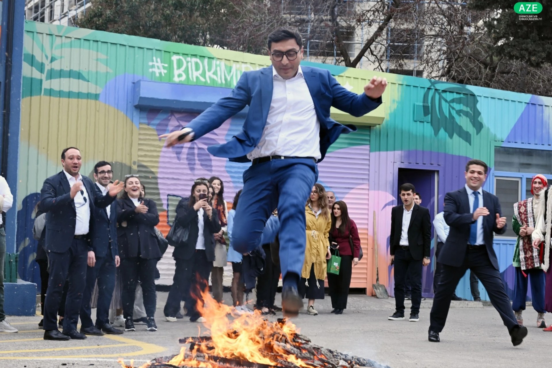 Bir kimi birlikdə - FOTO
