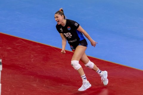 Azərbaycanlı voleybolçu "Vaşaş"dan ayrılıb - FOTO