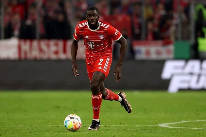 Bayern suffer two defensive blows