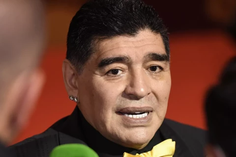 Maradonanın ölümündən qabaq müalicəsi ilə bağlı tibbi sənədlər polis tərəfindən götürülüb