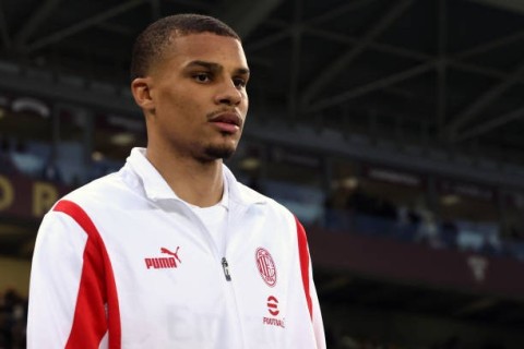 Bayer finds replacement for defender headed to Barcelona