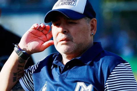 Марадона мог испытывать агонию в течение 12 часов перед кончиной