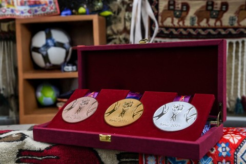 Medals for World Championship in Baku unveiled - PHOTO