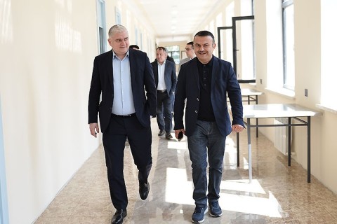 Yevlax şəhər stadionuna baxış keçirilib - FOTO