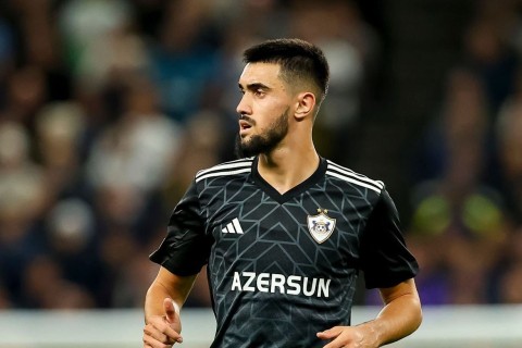 Хавбек "Карабаха" во второй раз стал отцом - ФОТО