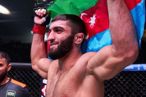 Азербайджанский боец оспорит чемпионский пояс в России