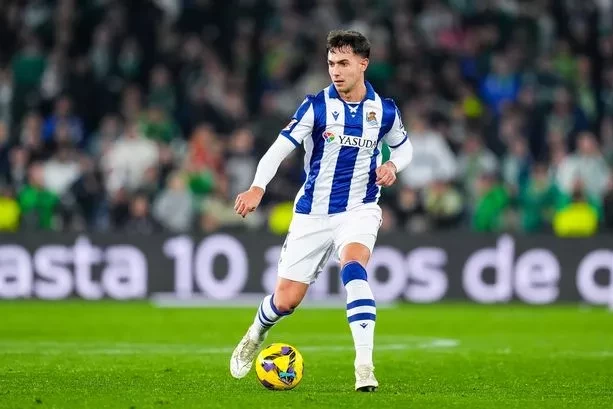 "Real" və "Arsenal"ın transfer savaşı