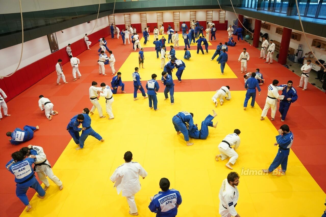 Cüdoçularımız Avropa çempionatına İtaliya və Qazaxıstan komandaları ilə birgə hazırlaşırlar - FOTO - VİDEO