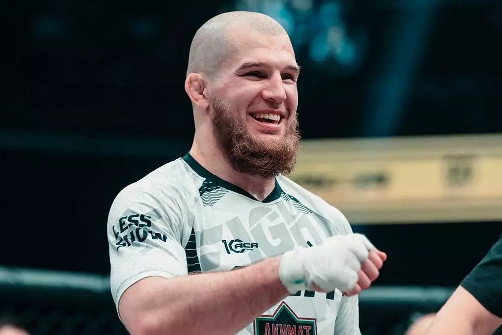 Российский боец хочет дебютировать в UFC на турнире в Баку