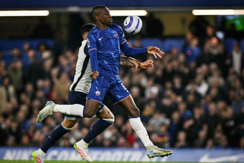 Chelsea triumphs in London derby - VIDEO