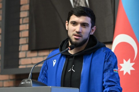 Farid Gayibov meets athletes who successfully represented Azerbaijan - PHOTO
