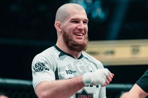 Российский боец хочет дебютировать в UFC на турнире в Баку