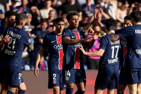 Unstoppable PSG clinch 13th Ligue 1 title with weeks to spare