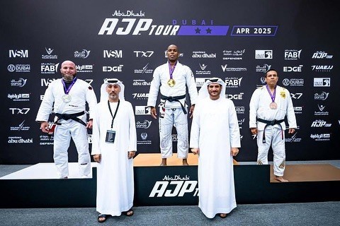Dubayda iki medal - FOTO