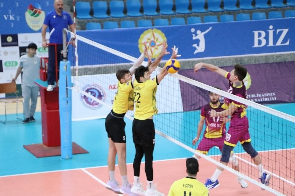 Lider dəyişib, “Xilasedici”dən geridönüş