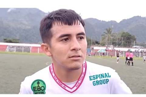 Qapıçı ilə toqquşan futbolçu vəfat edib - FOTO - VİDEO