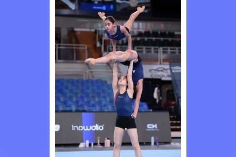 Подиумные тренировки акробатов в Люксембурге - ФОТО