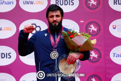 WATCH: Golden night for Azerbaijan: Freestyle wrestlers shine at European Championships – PHOTO