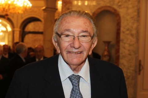 В крушении вертолета над Гудзоном погибла семья экс-президента "Барселоны" - ФОТО