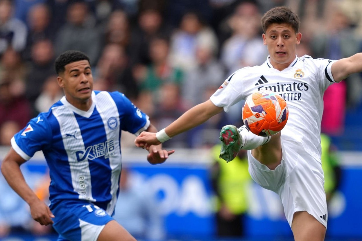 WATCH: Real Madrid edge Alaves despite Mbappe red card