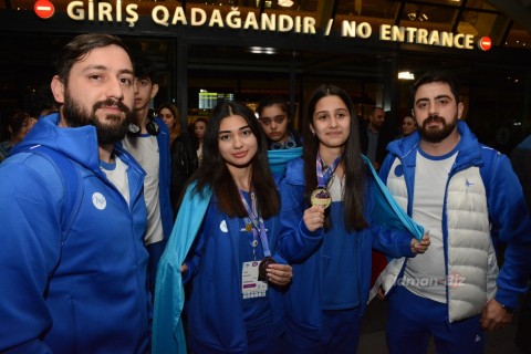 Gimnaziadada 85 medal qazanan Azərbaycan idmançıları Vətənə qayıdıblar - FOTO