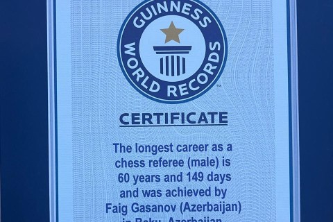 Faig Hasanov makes history as Guinness World Record holder - PHOTO