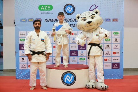60 judokas take belt rank exams - PHOTO