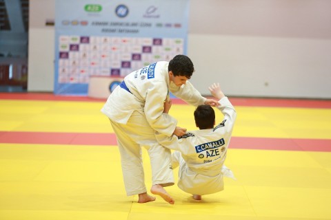 60 judokas take belt rank exams - PHOTO