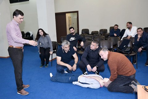 Həkimlər üçün seminar - FOTO