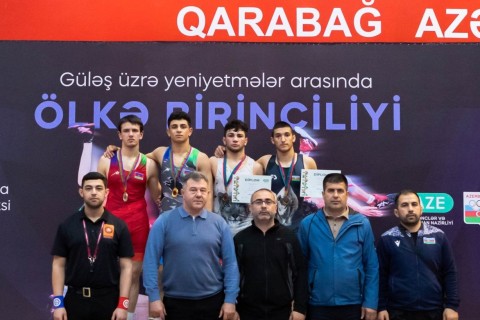 Определились первые победители чемпионата Азербайджана по греко-римской борьбе - ФОТО