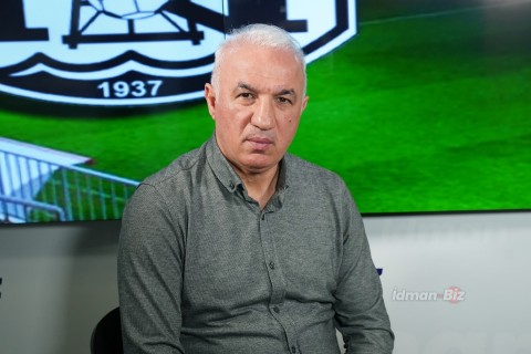 Arif Əsədov: "Samir Abasovun 9 futbolçu ilə yolları ayırması heç kimi təəccübləndirmir"